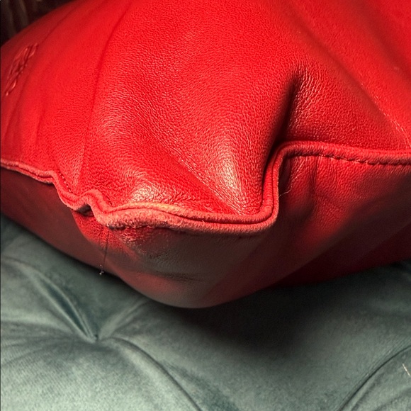 Loewe Bold Red Lambskin Tote Bag - Picture 5 of 13
